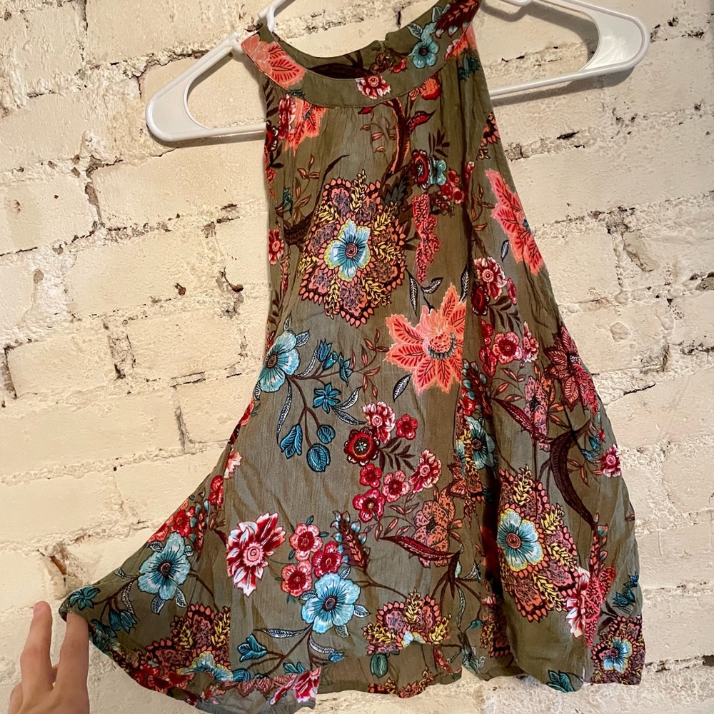 Floral Sleeveless Top